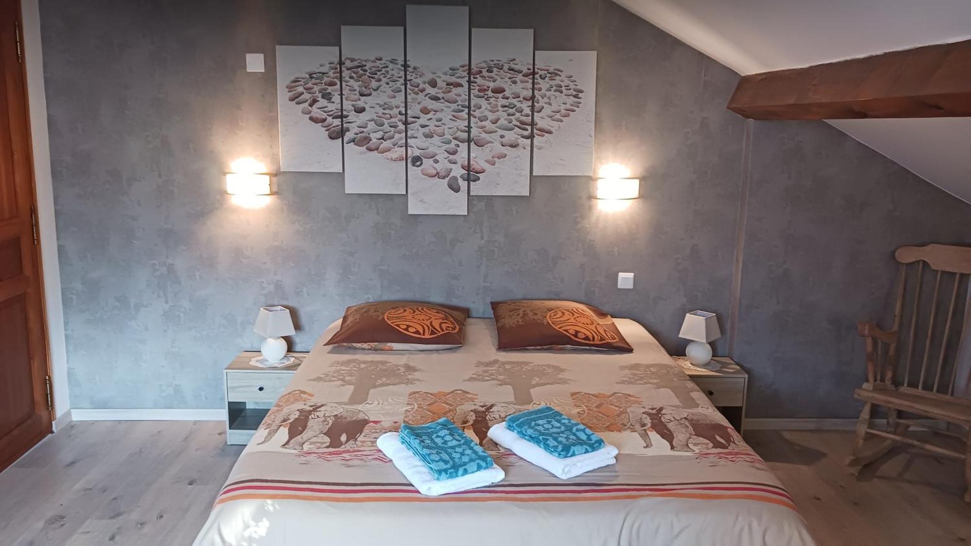 A La Joie De Vivre Chez L'Habitant Banat Bagian luar foto